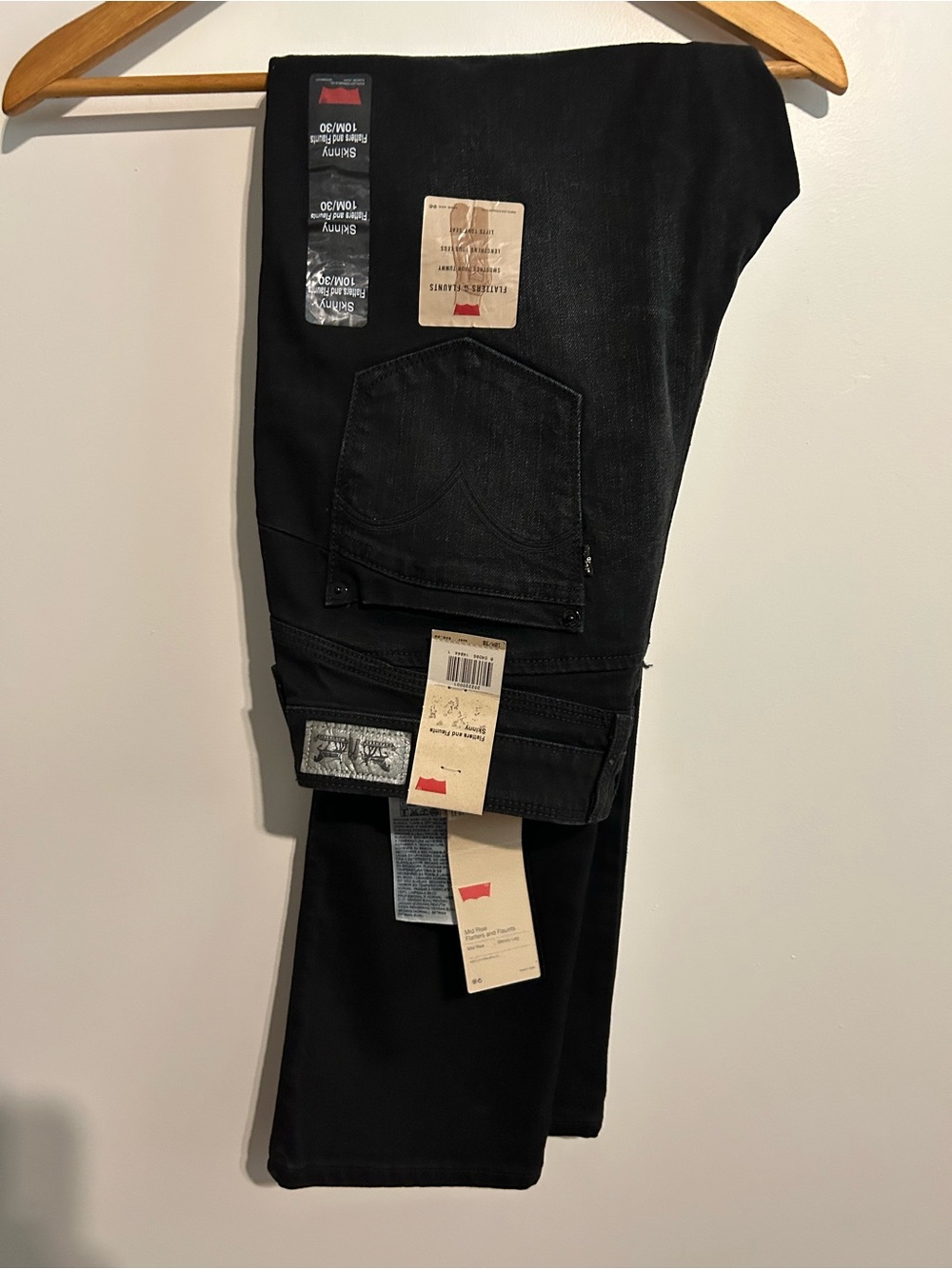 Levi's Women’s Black Skinny Jeans